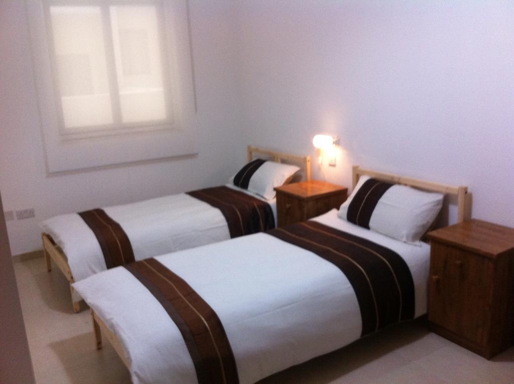 Genista Apartment Kalkara Room photo